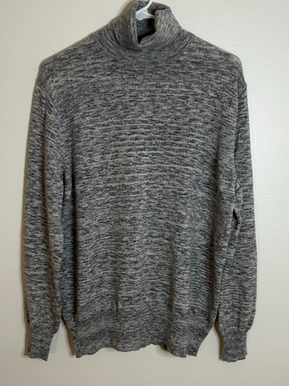 Theory 100% Cashmere Gray & White Marled Pattern Turtleneck Size Small/Petite
